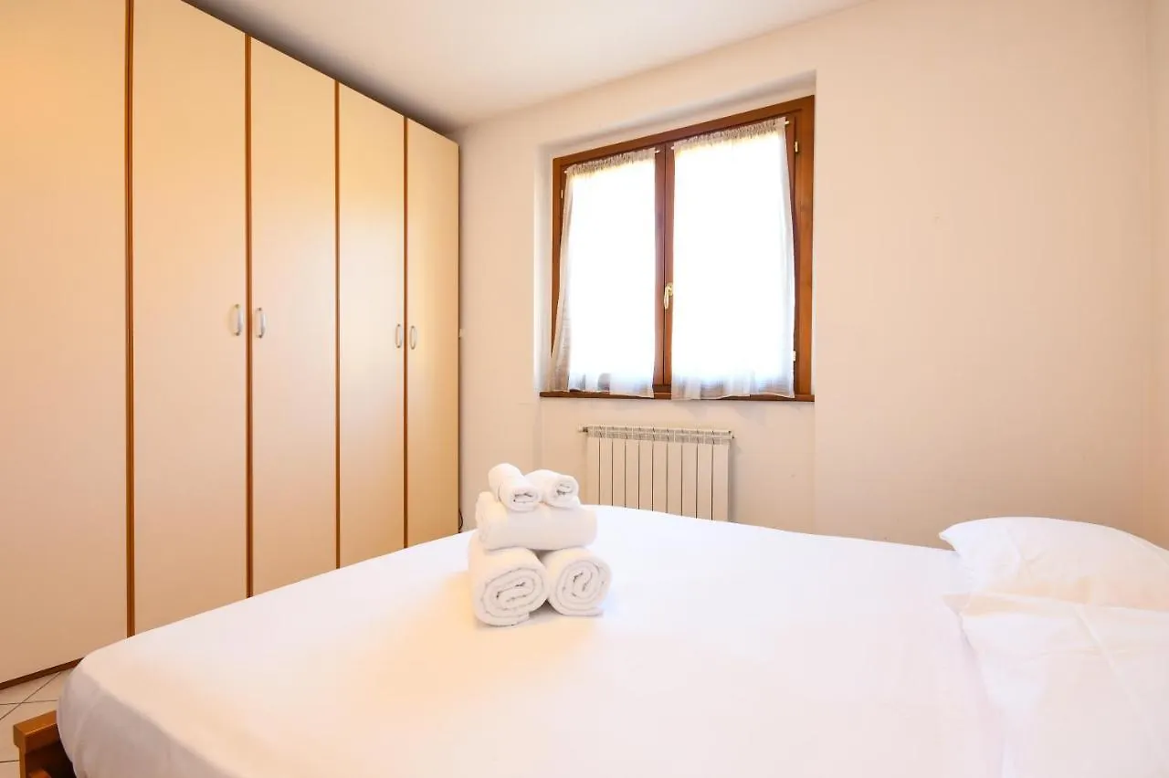 Fiore Del Garda Сирмионе Апартаменты